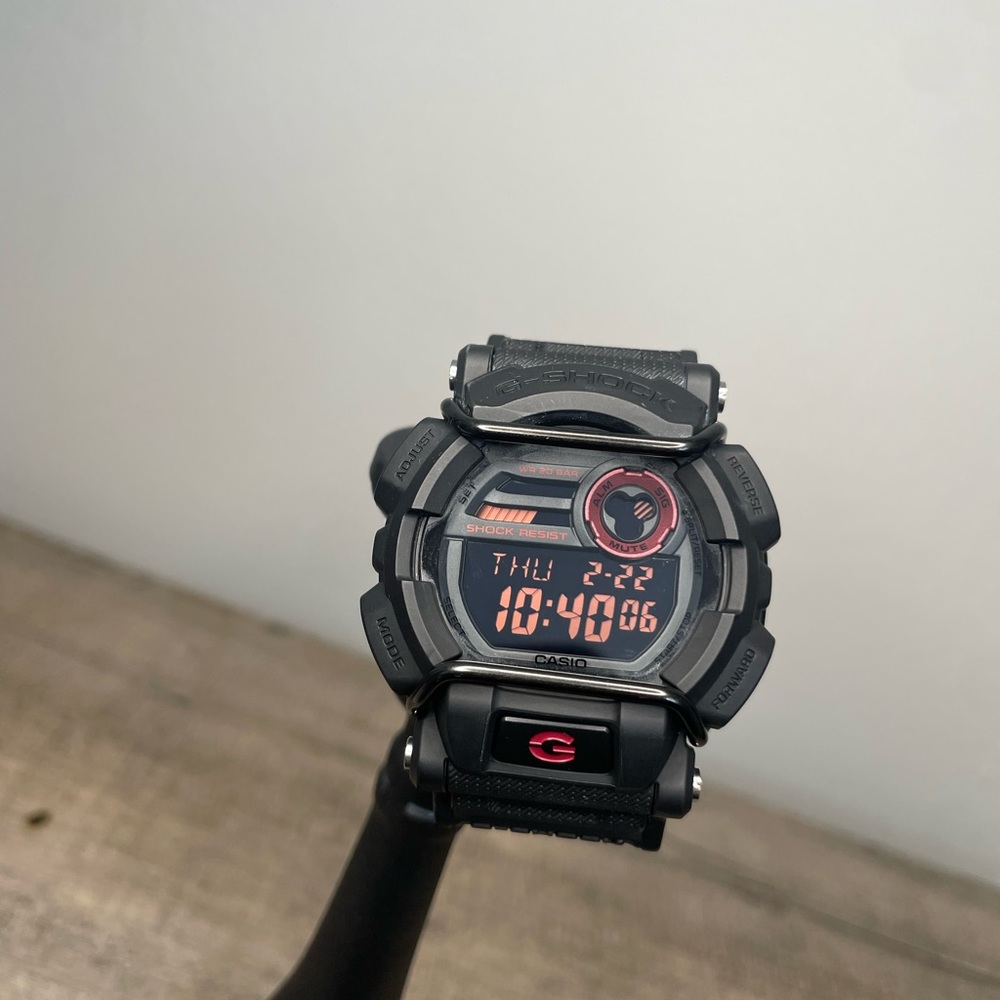 G-Shock Men's Grey Sport Watch - GD400-1CR